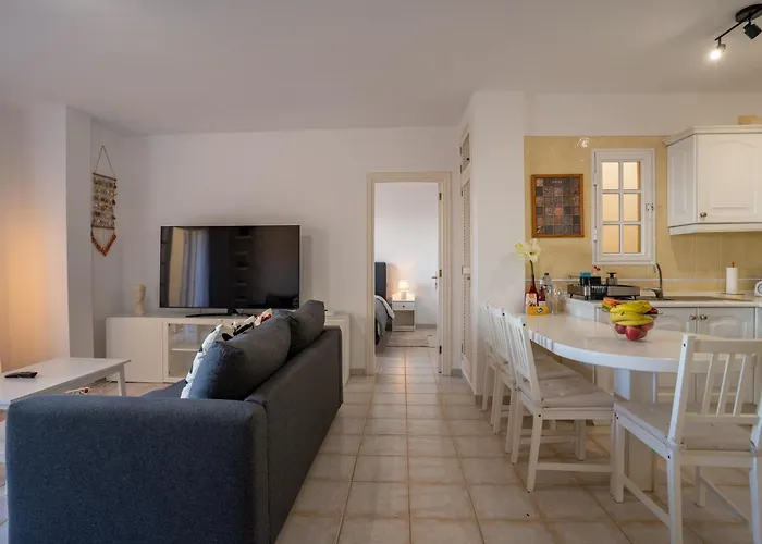 Con Terraza Y Vistas En Costa Adeje, Sunset Mirage Apartment